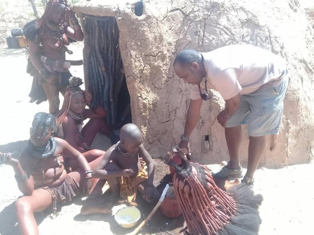 Ozohere Campsite And Himba Village Uis Exterior photo